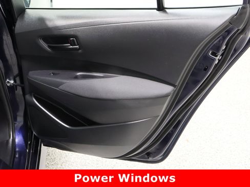 Used 2023 Toyota Corolla LE image 29