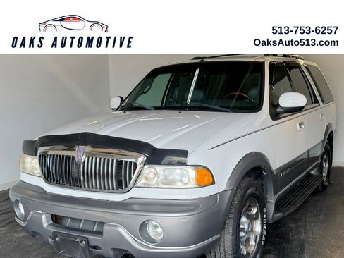 Used 2000 Lincoln Navigator 2WD image 1