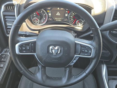 Used 2024 RAM 2500 Big Horn w/ Night Edition AWD/4WD image 8