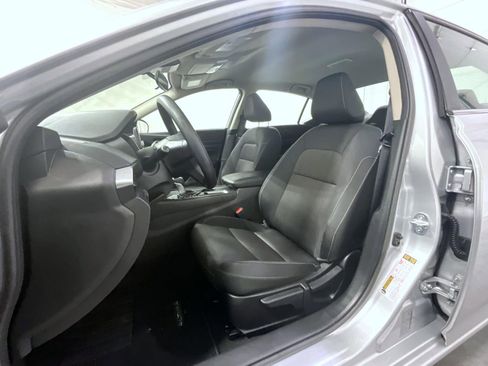 Certified 2024 Nissan Altima 2.5 S image 11