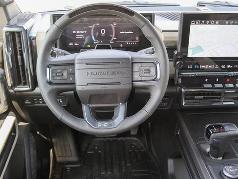 New 2026 GMC Hummer EV 4x4 Crew Cab image 20