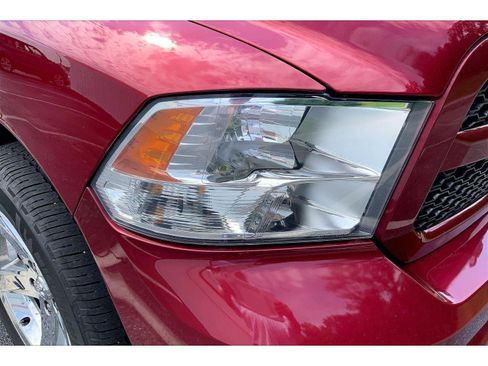 Used 2015 RAM 1500 Express AWD/4WD image 26