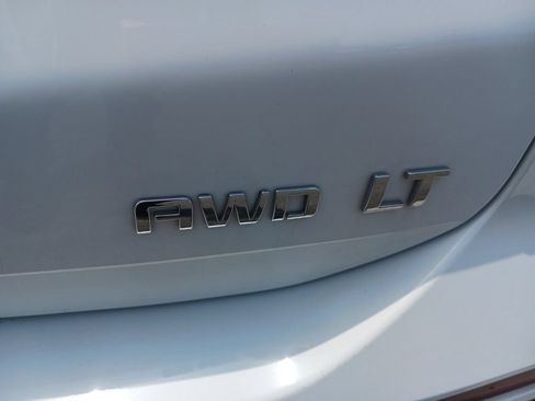 Used 2024 Chevrolet Equinox LT AWD/4WD image 29