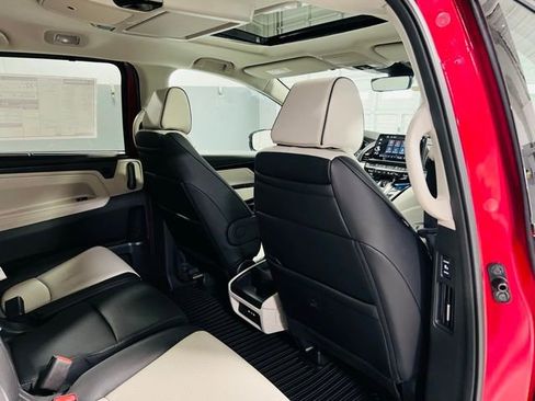 New 2026 Honda Odyssey Elite image 37