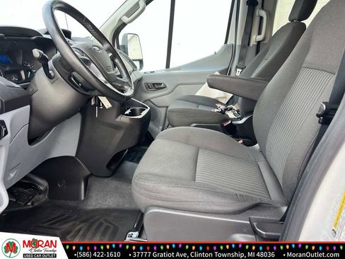 Used 2016 Ford Transit 150 XL image 17