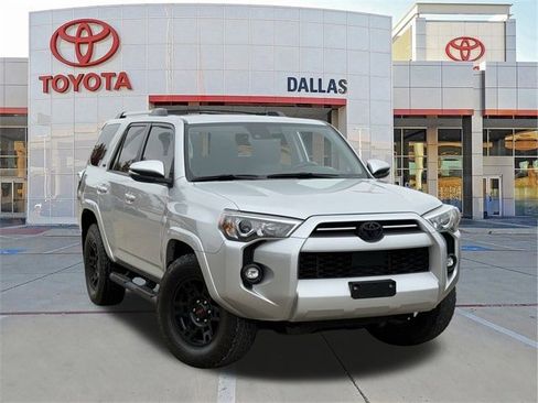 Used 2024 Toyota 4Runner SR5 Premium image 1