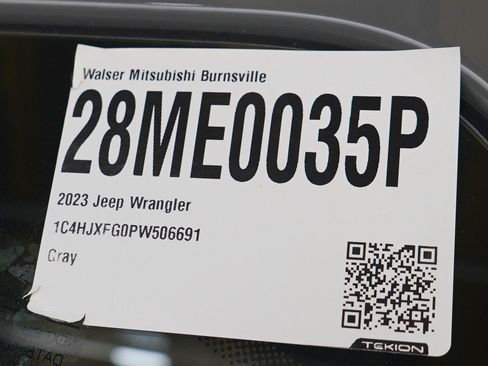 Used 2023 Jeep Wrangler Unlimited Rubicon w/ Steel Bumper Group AWD/4WD image 30