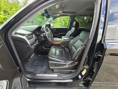 Used 2016 Chevrolet Tahoe LTZ AWD/4WD image 9