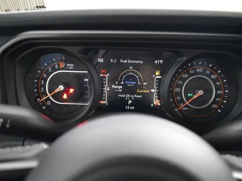 New 2026 Jeep Gladiator Sport AWD/4WD image 19