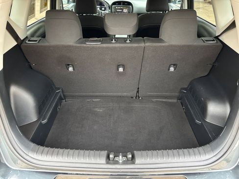 Used 2025 Kia Soul LX w/ LX Technology Package image 31