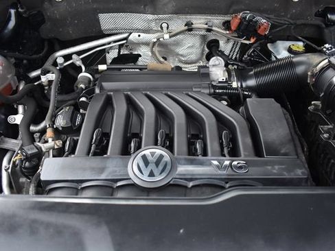 Used 2019 Volkswagen Atlas SE w/ Towing Package AWD/4WD image 34