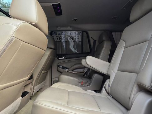 Used 2018 GMC Yukon SLT w/ Open Road Package AWD/4WD image 19