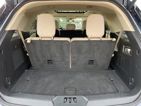 Certified 2021 Ford Explorer Limited w/ Equipment Group 301A image 29