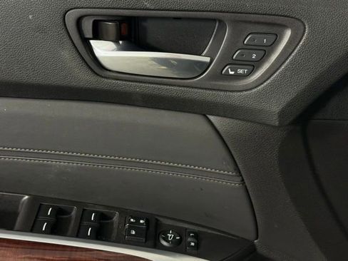 Used 2016 Acura TLX w/ Technology Package image 14
