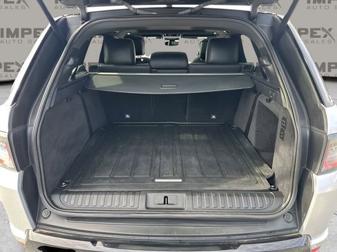 Used 2018 Land Rover Range Rover Sport Supercharged image 31