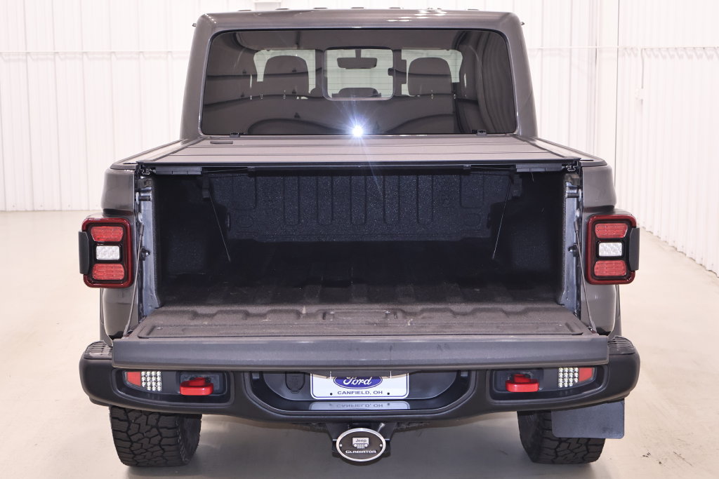 Used 2023 Jeep Gladiator Rubicon w/ LED Lighting Group AWD/4WD image 37