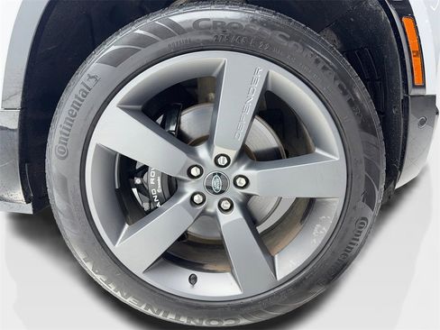 Used 2023 Land Rover Defender 110 V8 image 53