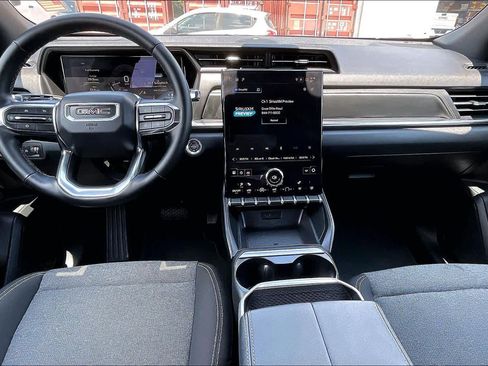 Used 2026 GMC Terrain Elevation FWD image 15