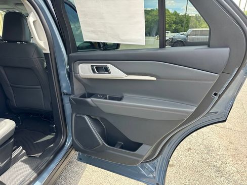 New 2026 Ford Explorer Active w/ Active Comfort Package RWD image 19