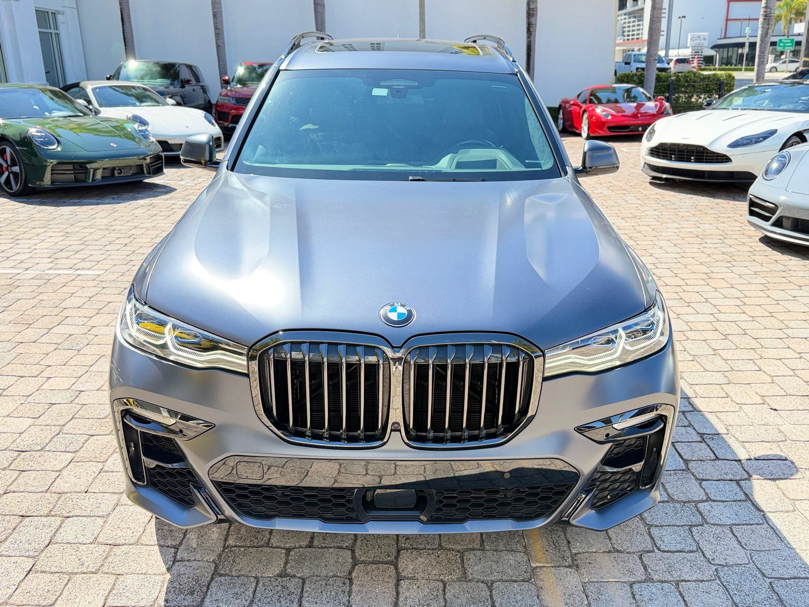 Used 2021 BMW X7 M50i AWD/4WD image 4