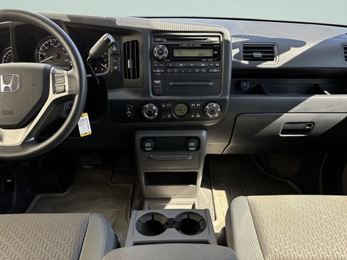 Used 2014 Honda Ridgeline RTS image 28