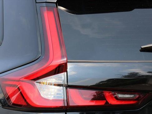 Used 2026 Honda CR-V Sport-L image 11