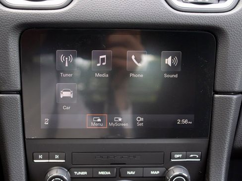 Used 2025 Porsche 718 Cayman w/ Sport Chrono Package image 15