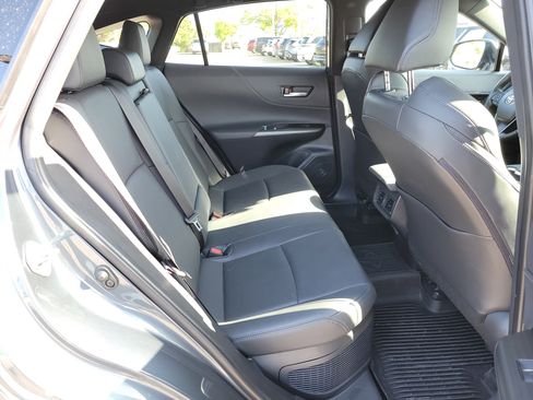 Used 2024 Toyota Venza Limited AWD/4WD image 12