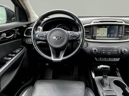 Used 2016 Kia Sorento SX FWD image 8