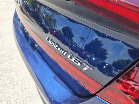 Used 2022 Hyundai Sonata Limited image 6