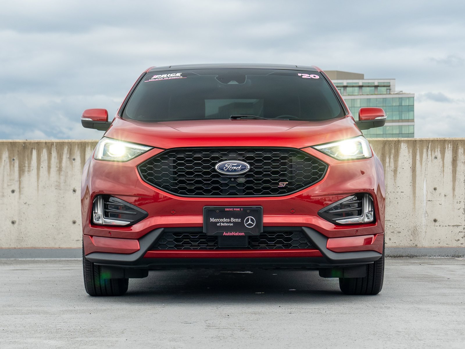 Used 2020 Ford Edge ST w/ Equipment Group 401A AWD/4WD image 2