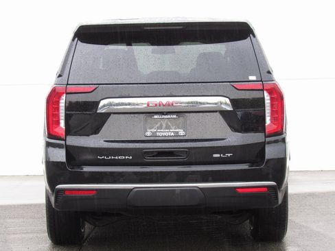 Used 2024 GMC Yukon XL SLT w/ SLT Luxury Package image 7
