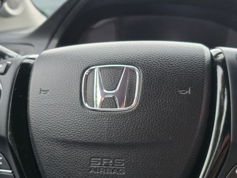 Used 2016 Honda Pilot Elite image 31
