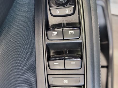 Used 2021 Subaru Forester Premium AWD/4WD image 14
