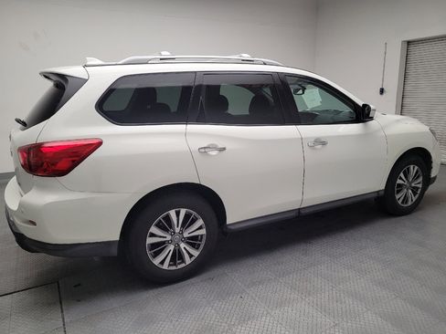 Used 2020 Nissan Pathfinder SV FWD image 10