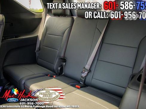 Used 2024 Chevrolet Traverse Z71 w/ Enhanced Driving Package AWD/4WD image 11