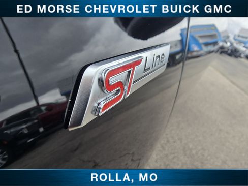 Used 2024 Ford Escape ST-Line Select w/ Tech Pack #2 image 9