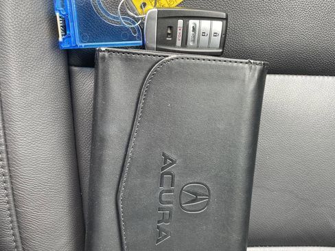 Used 2016 Acura MDX SH-AWD w/ Technology Package image 19