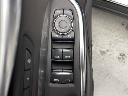 Used 2025 Cadillac XT4 Premium Luxury w/ Technology Package image 20