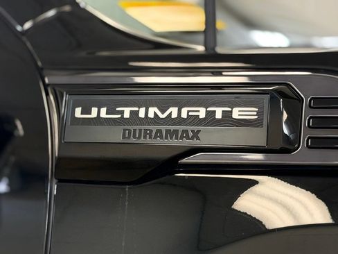 Used 2026 GMC Sierra 2500 Denali Ultimate w/ Max Trailering Package AWD/4WD image 5