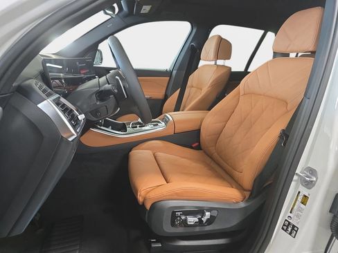 New 2026 BMW X5 M60i image 10