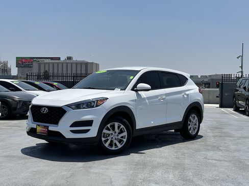 Used 2021 Hyundai Tucson SE w/ Cargo Package FWD image 2