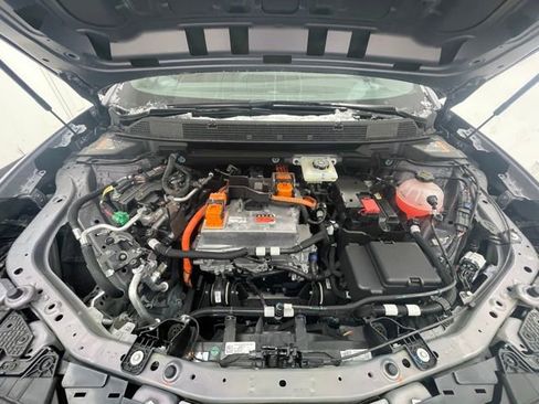 New 2026 Chevrolet Equinox EV LT AWD/4WD image 16