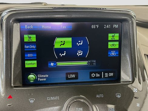 Used 2013 Chevrolet Volt Premium w/ Premium Trim Package FWD image 19