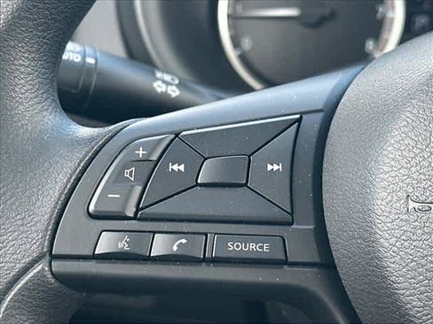 Used 2025 Nissan Kicks Play S FWD image 18