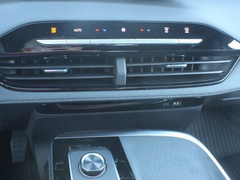 New 2026 Buick Enclave Sport Touring w/ Power Package image 51