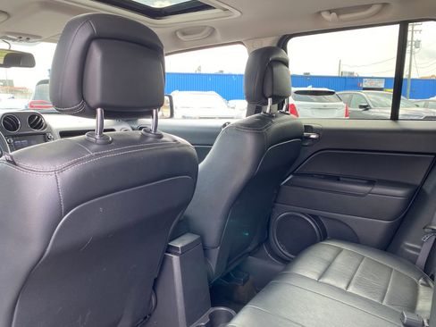 Used 2017 Jeep Patriot 4WD image 15