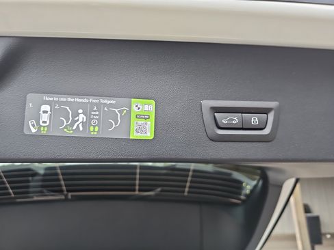 New 2026 BMW X3 xDrive30 w/ Premium Package image 14