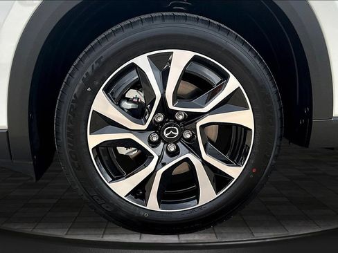 New 2026 MAZDA CX-5 Preferred AWD/4WD image 11
