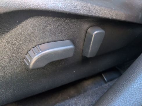 Certified 2023 Subaru Crosstrek 2.5i Limited image 18